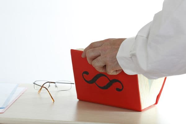 otwarte klauzule w zakresach obowiązków